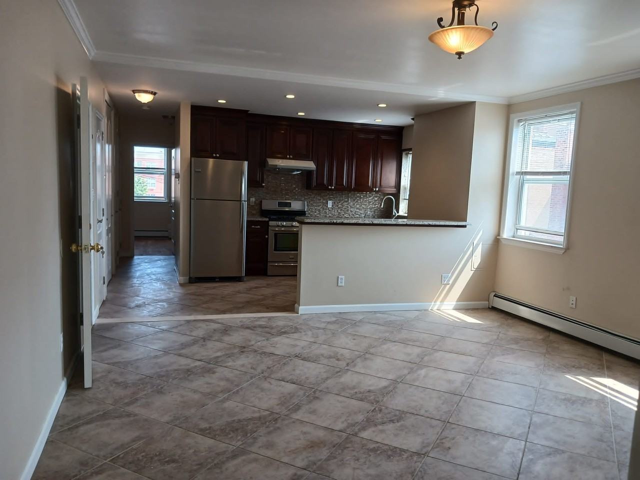 6717 12th Avenue 2f - Photo 3 of 16