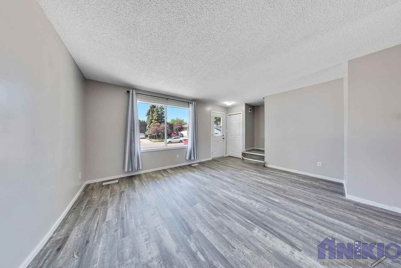 3 Bedroom NEWLY RENOVATED in quiet Silverwood Location - Photo 2 of 14