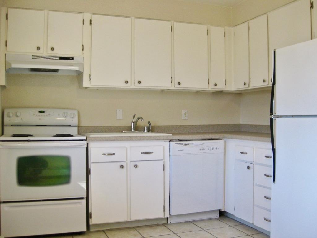 Beacon Hill St #3 - Photo 5 of 14