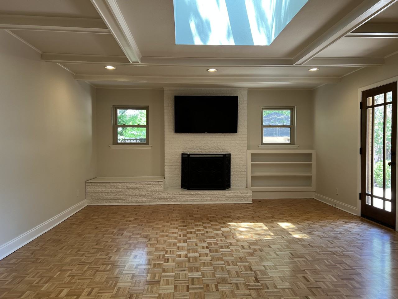 8719 Labron Ave - Photo 3 of 21