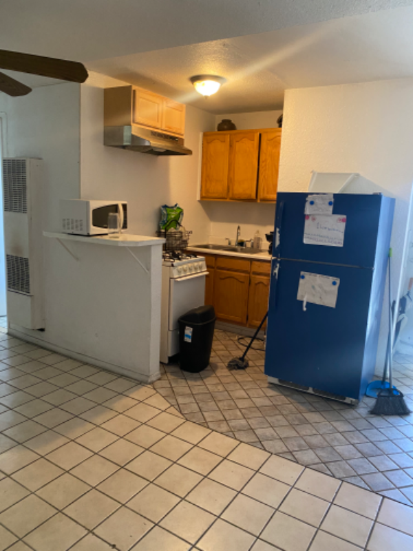 W 59th Dr - Photo 2 of 7