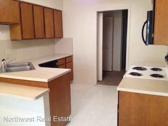 9344 Dover Rdg - Photo 3 of 9