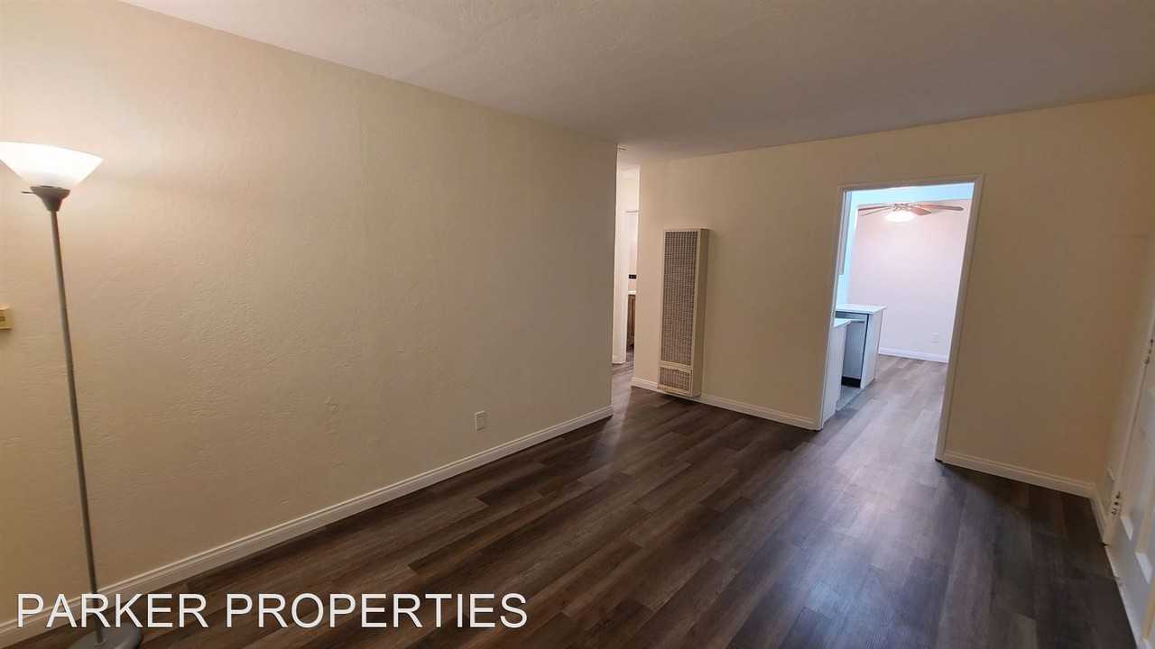 2211-2213 Felspar Street - Photo 3 of 16