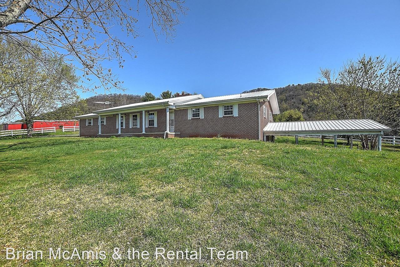 8893 Asheville Hwy - Photo 2 of 39