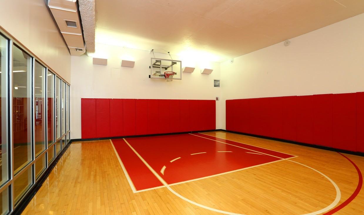 225 N Columbus Dr - Photo 6 of 26