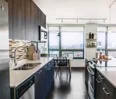 featured image of 360 W Hubbard St #2-2