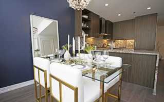 featured image of 750 N Hudson Ave #JR2-2