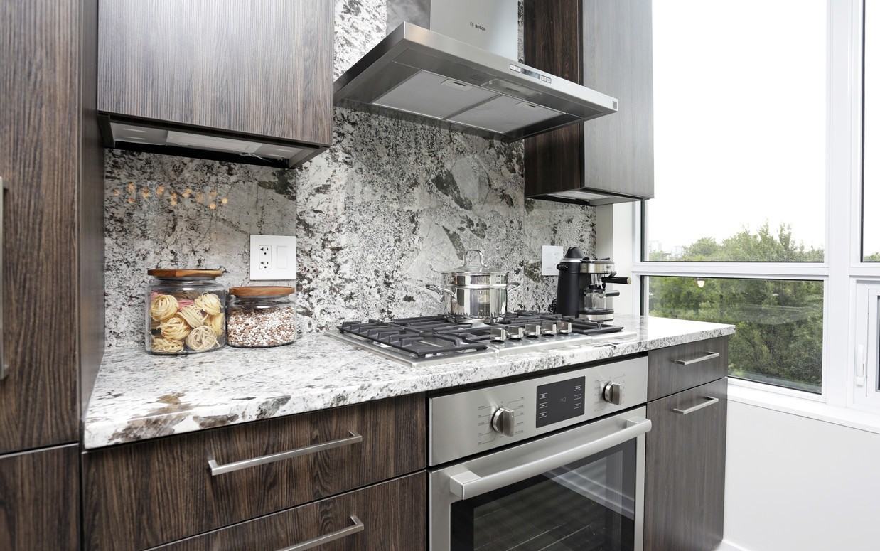 750 N Hudson Ave #2-2 - Photo 6 of 43