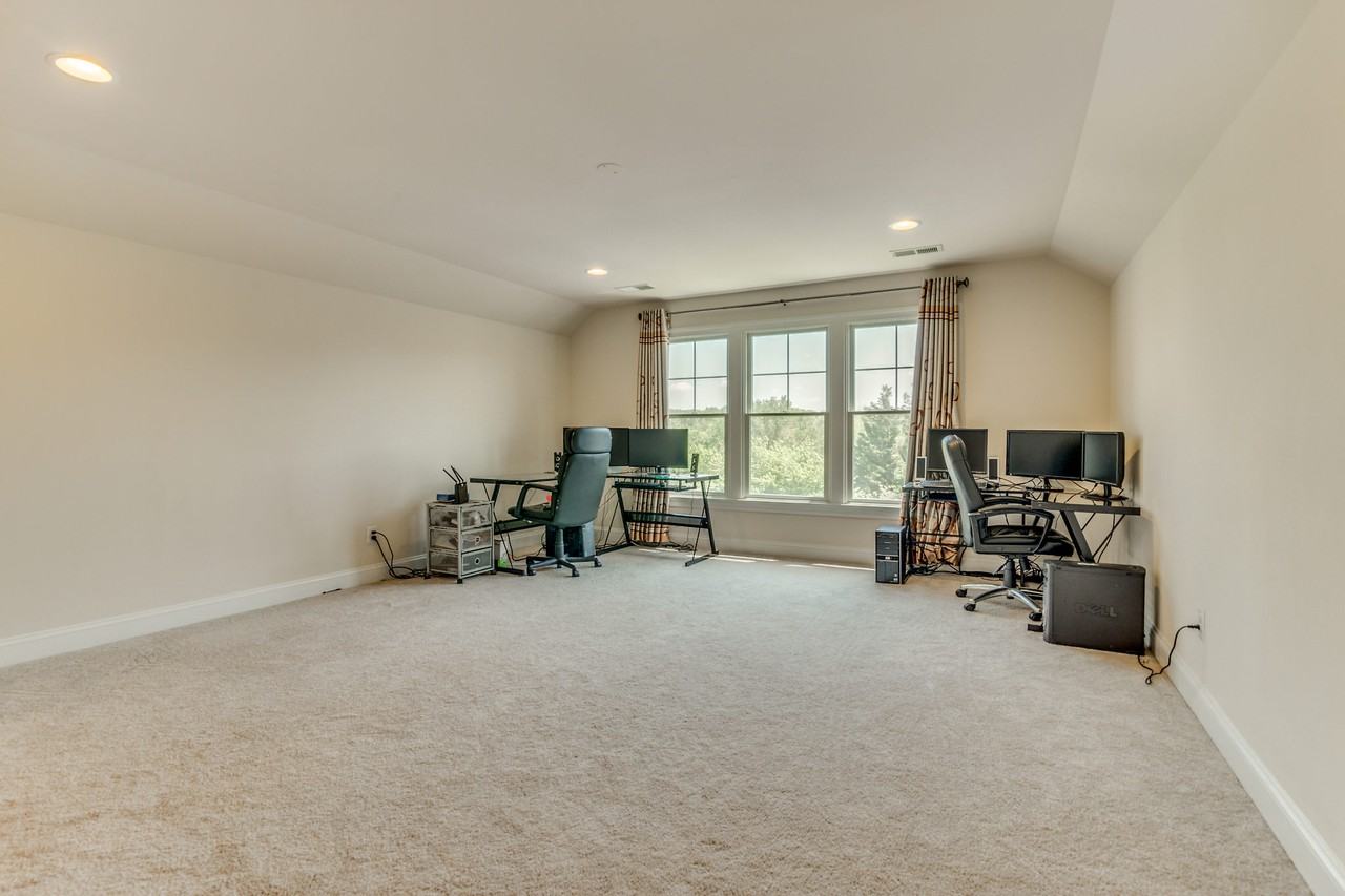 1751 Tysons Crest Ln - Photo 2 of 44