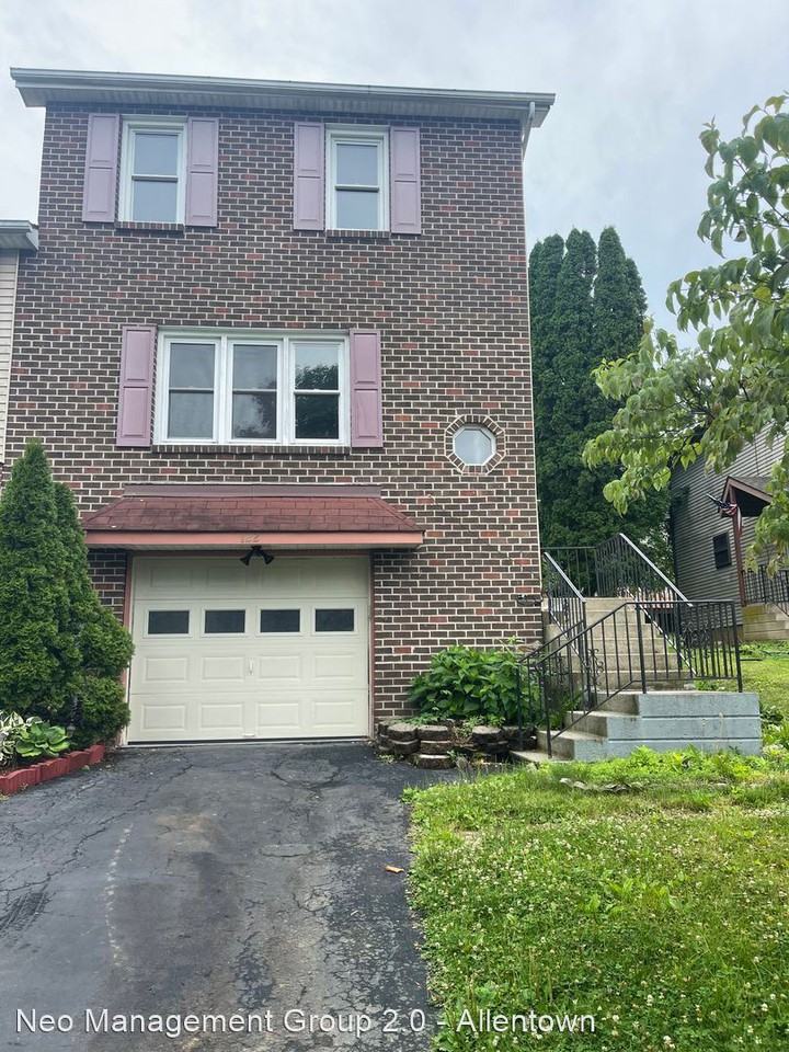 122 High Point Ln - Photo 2 of 14