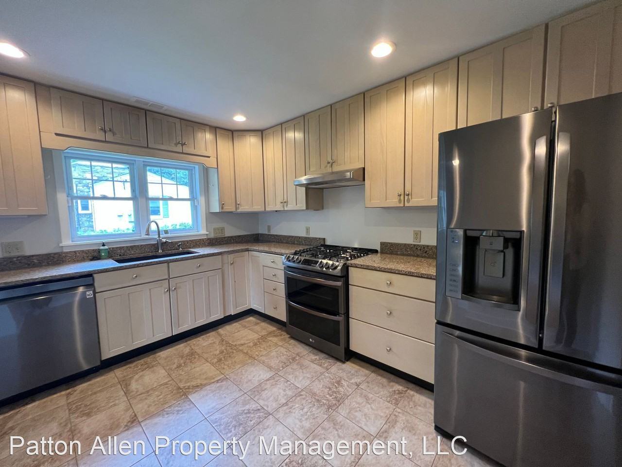 22 School Rd - Photo 3 of 20