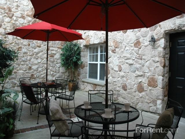 The Glen at Lafayette Hill - Photo 3 of 16