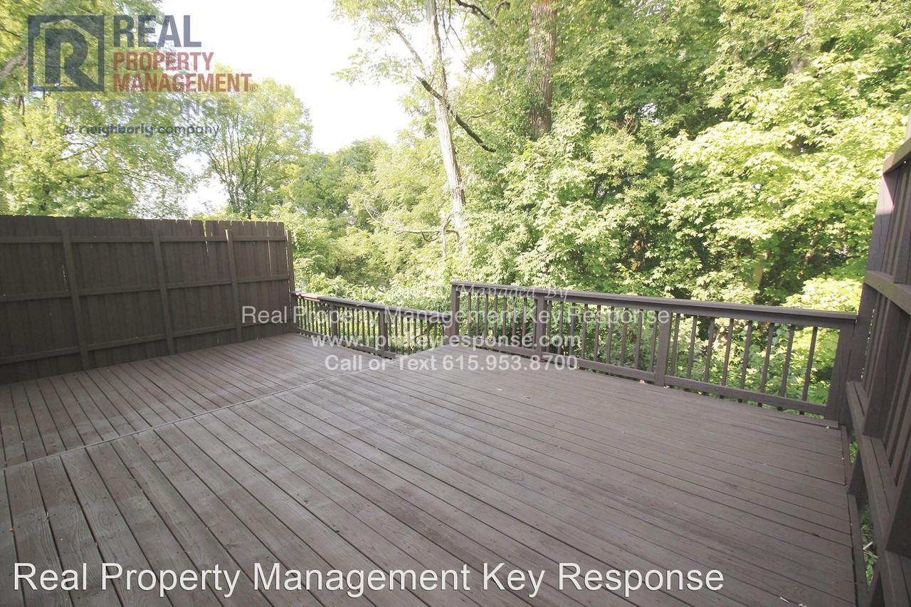 3232 E Lake Dr - Photo 3 of 18