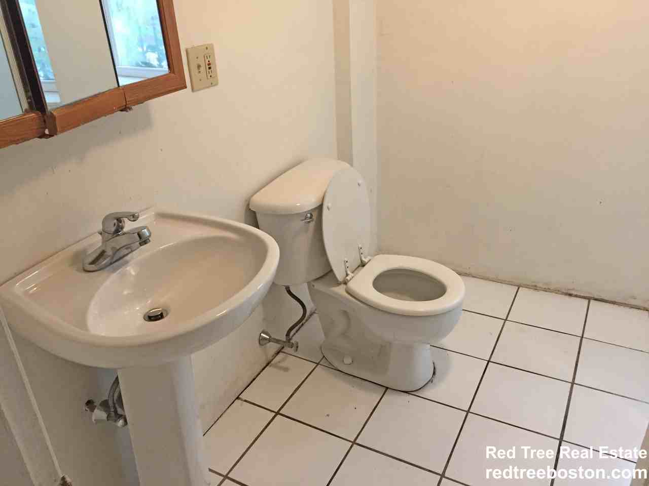 6 Sewall St #1 - Photo 6 of 7