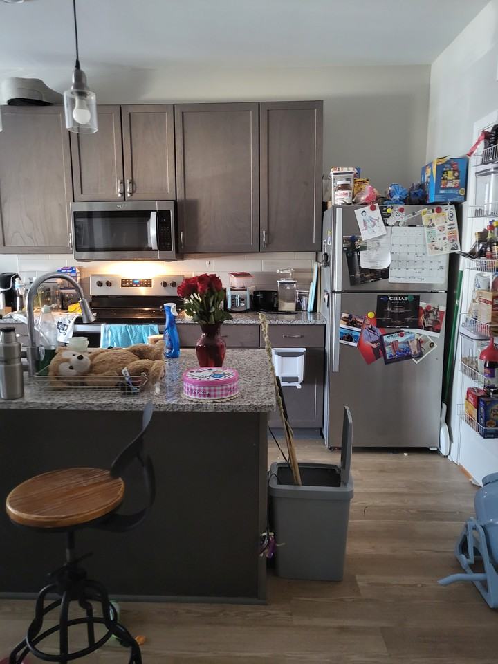 820 East Long Street - Photo 2 of 7