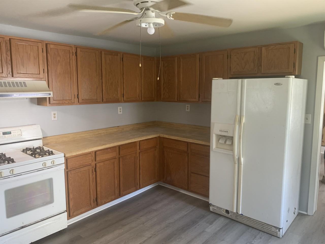 323A Boyd Ave #1 - Photo 3 of 12