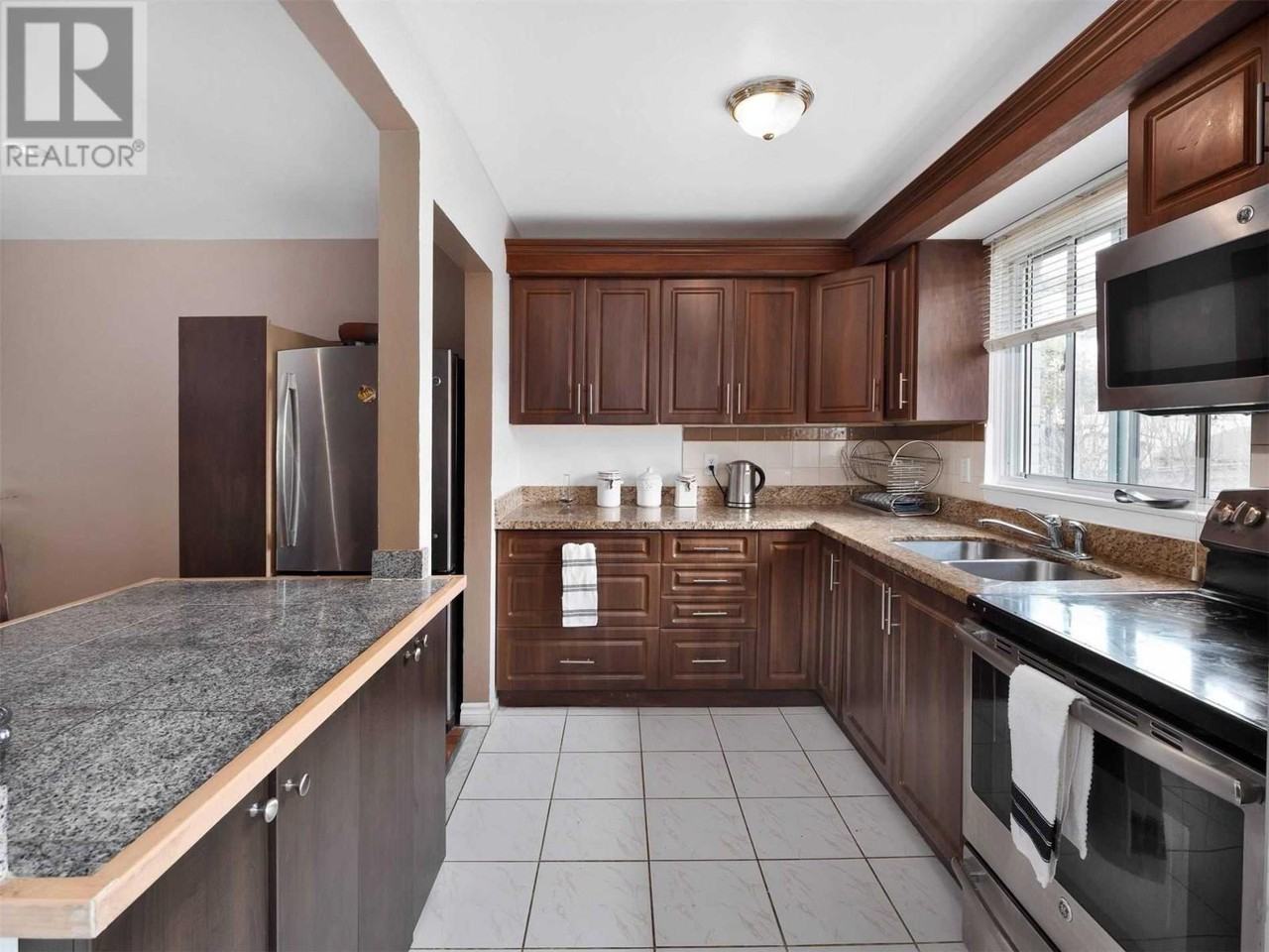 51 Whiteleas Avenue - Photo 7 of 21