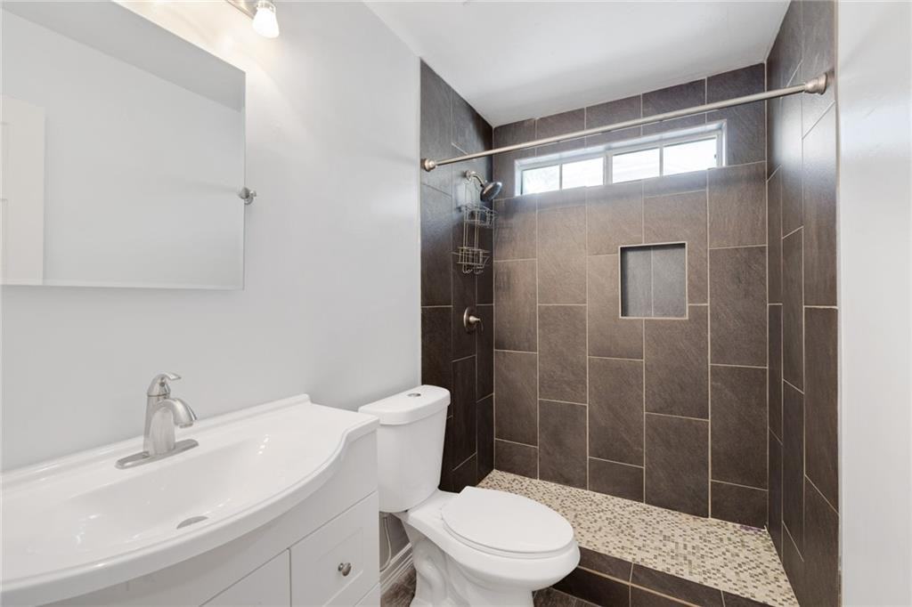 1910 Woodland Dr #1 - Photo 6 of 20