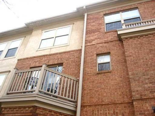 19 W Lincoln St - Photo 2 of 10