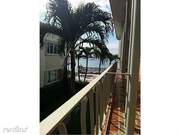 Sandpiper Villas Co-op Bi - Photo 2 of 12