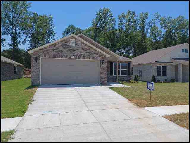 8701 Northwood Creek Dr - Photo 2 of 10