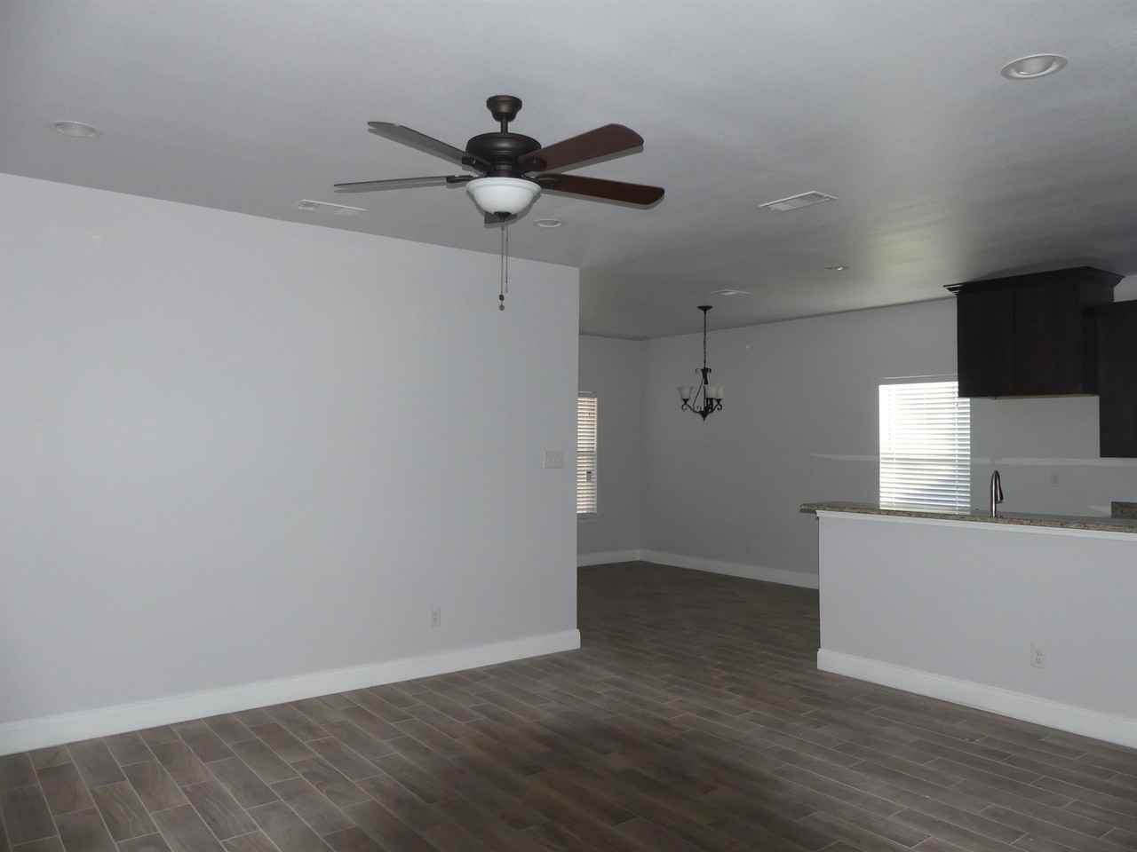 1903 Morgan St #1 - Photo 3 of 36