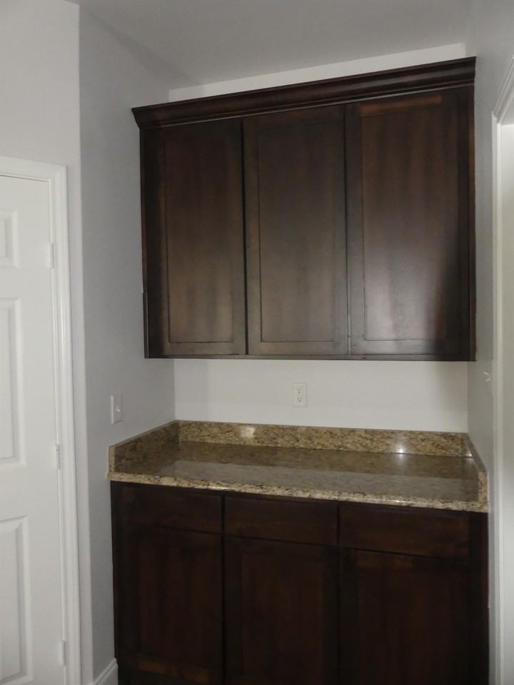 1903 Morgan St #1 - Photo 5 of 36