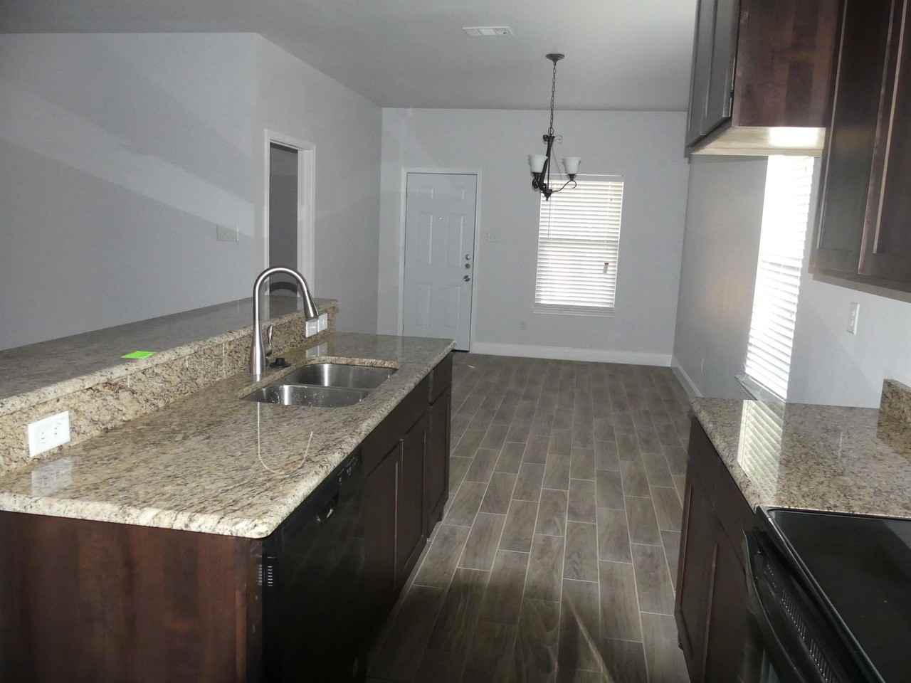1903 Morgan St #1 - Photo 4 of 36