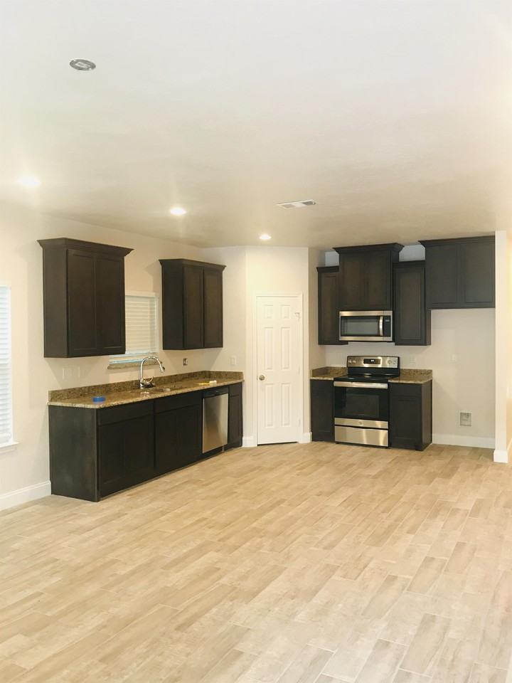 1719 Park St #1 - Photo 3 of 23