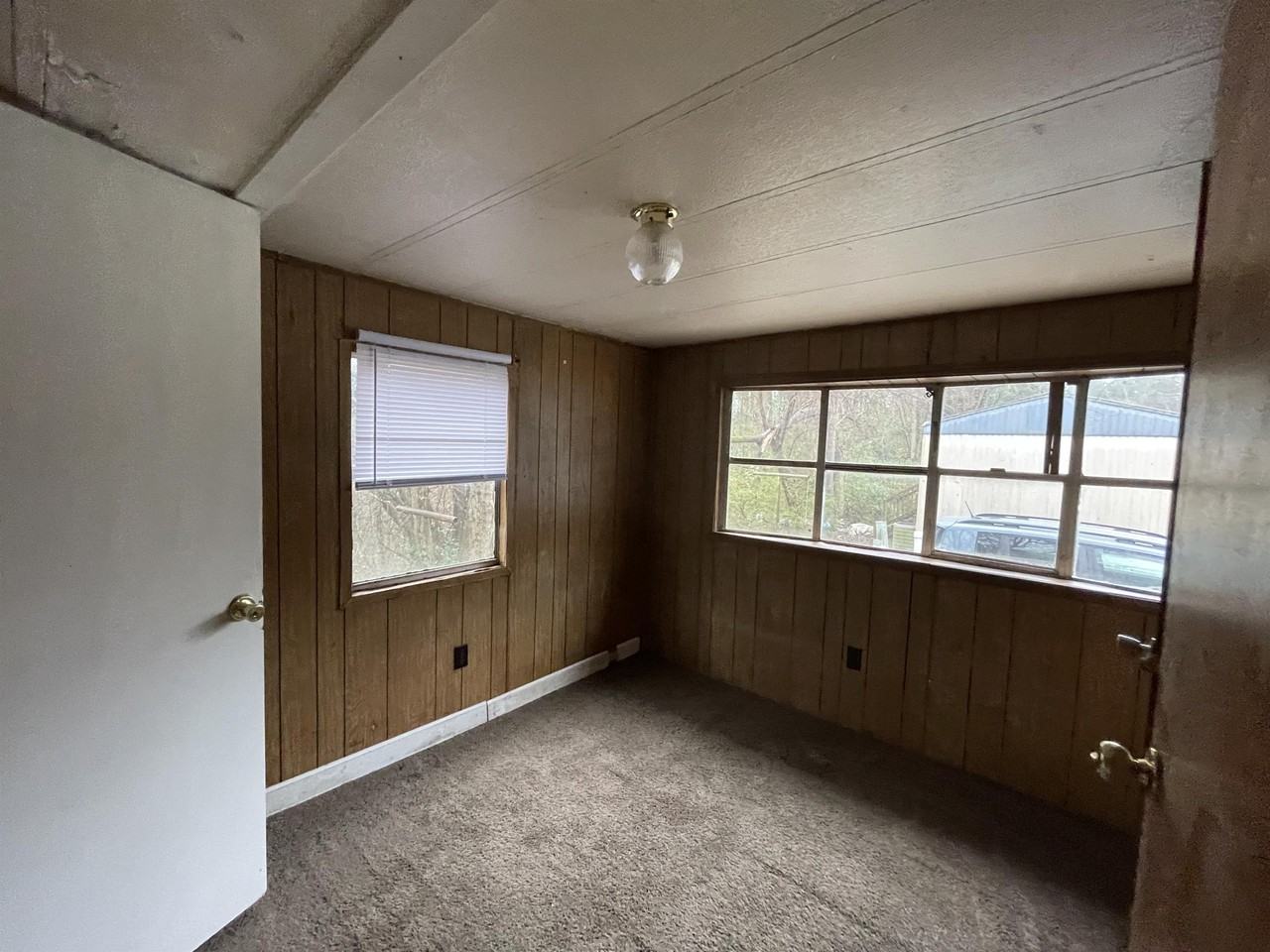 1674 Ford Ln #1674FORDLN - Photo 2 of 7