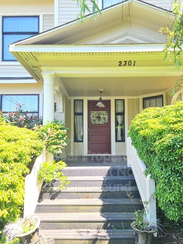 2301 Rucker Ave #4 - Photo 2 of 18