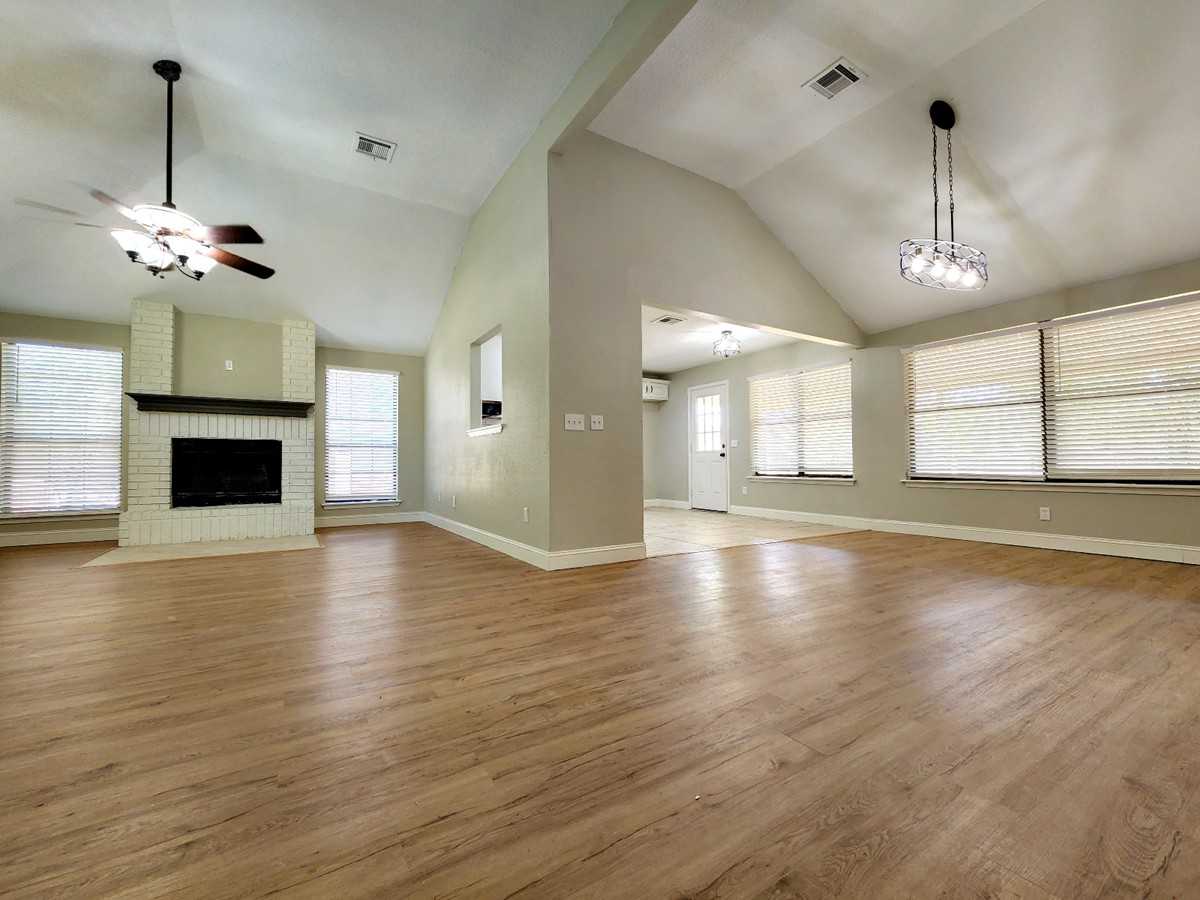 11703 Lorene Ave #1 - Photo 3 of 18