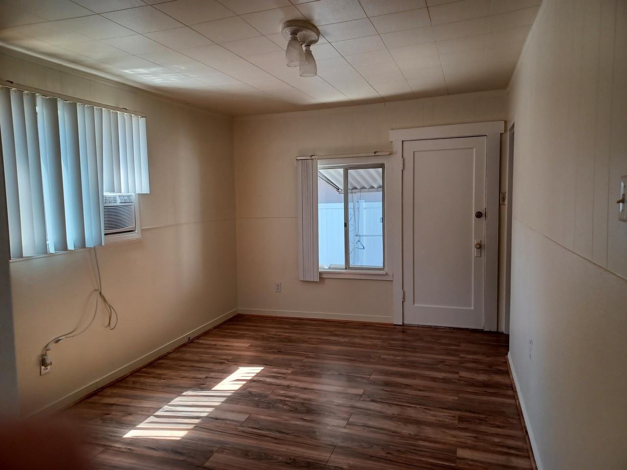 720 Chamberlain Ave #1 - Photo 7 of 12