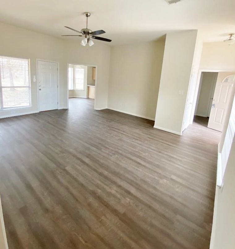 737 Oak Park Dr #1 - Photo 3 of 15