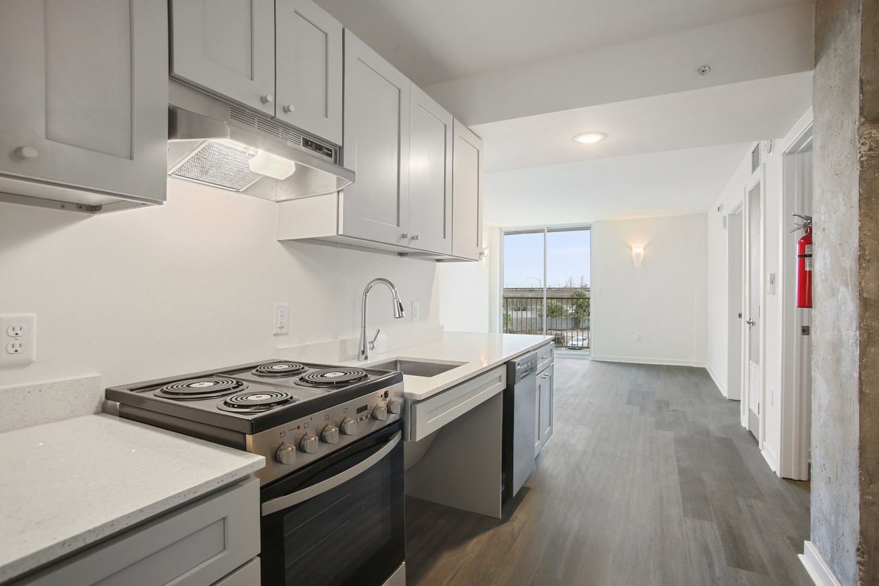 6324 Chef Menteur Highway - 1 Br Available $895 - Photo 2 of 20