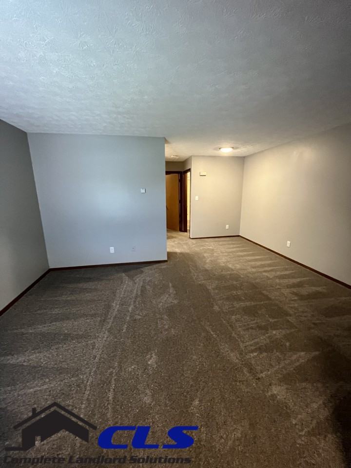 4295 S Kian St - Photo 2 of 11