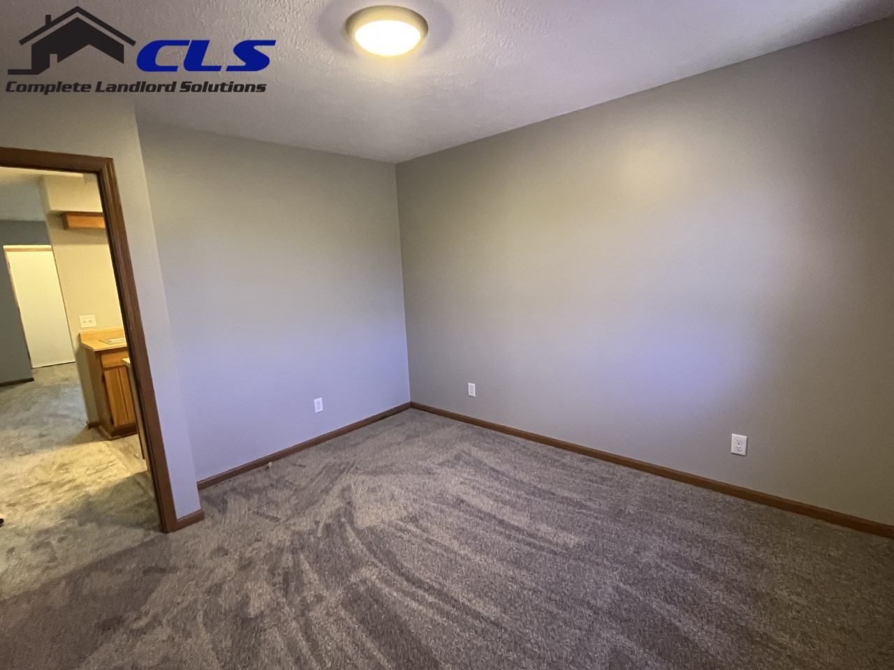 1812 E Morgan Dr - Photo 4 of 13