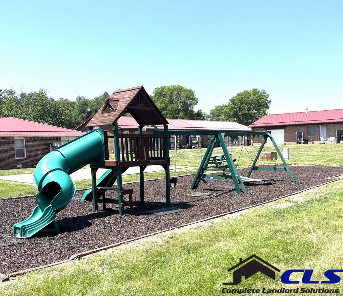 1812 E Morgan Dr - Photo 7 of 13