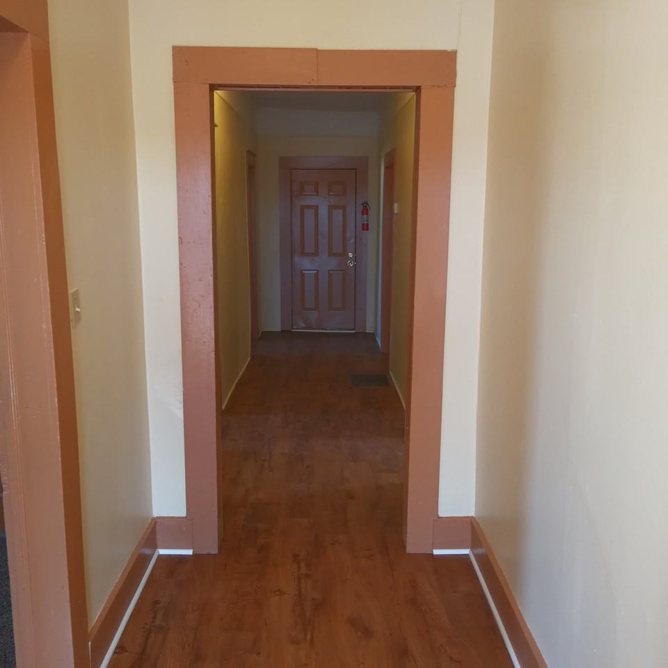 804 Jenkins St #1 - Photo 4 of 18