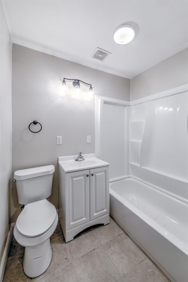 2013 S 11th St Apt 1n #1N - Photo 6 of 18