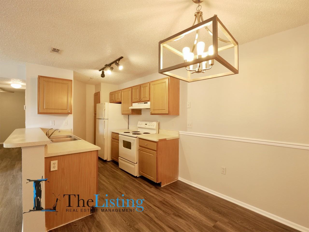 637 Buoy Ln #1 - Photo 6 of 23