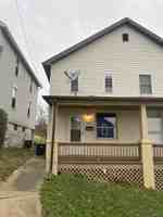 featured image of 902 11th St #1