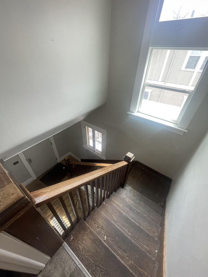 1859 10th Ave #1 - Photo 5 of 15