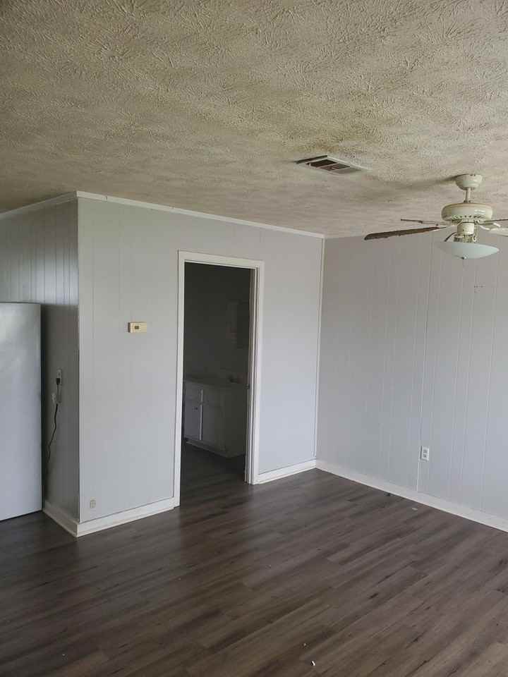 123 DR 984 - A31 #A31 - Photo 3 of 6