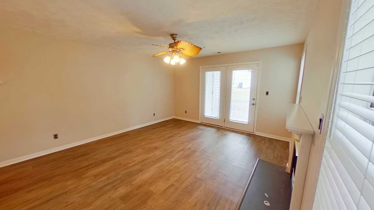 300 Waterdown DriveUnit 4 #4 - Photo 3 of 34