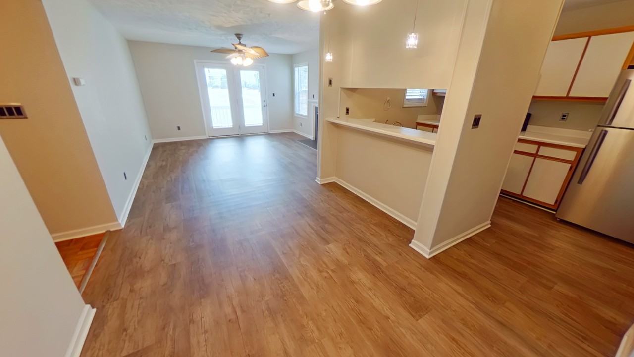 300 Waterdown DriveUnit 4 #4 - Photo 7 of 34