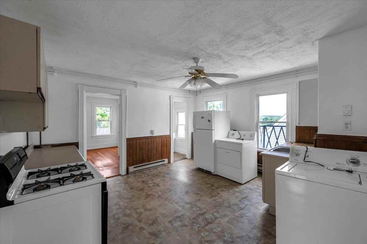 773 East St #3