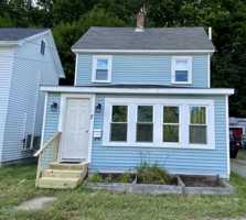 featured image of 7 Margin St #1