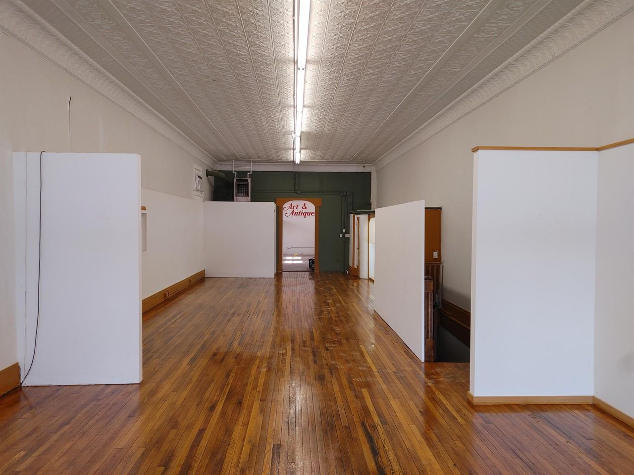 21 W Columbus St #1 - Photo 3 of 18