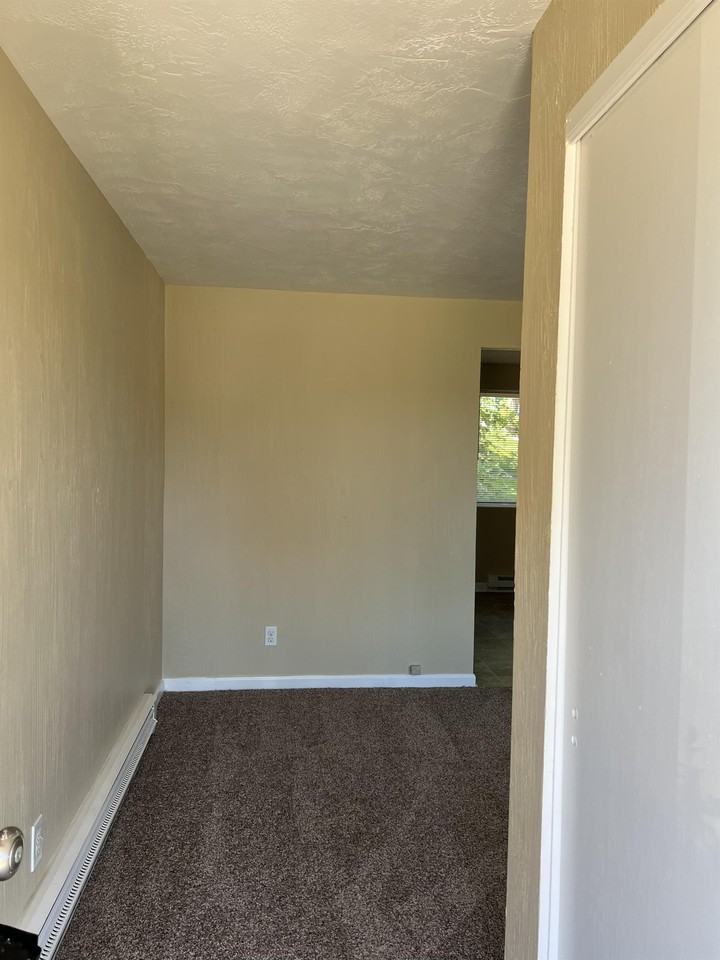 506 E Elma Ave #506 - Photo 3 of 9